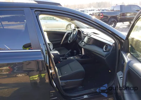 2018 Toyota Rav4 Hybrid Xle from USA, damaged, VIN JTMRJREV3JD203410